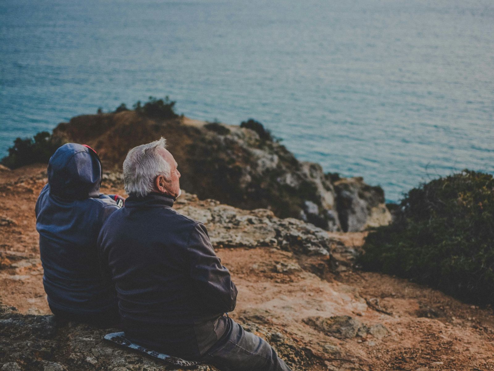 5 Movies with Realistic Dialogue and Where to Stream Them 8 Movies with Realistic Dialogue, Unsplash