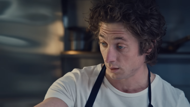 Jeremy Allen White As Carmy In The Season 3 Trailer Of The Bear. 